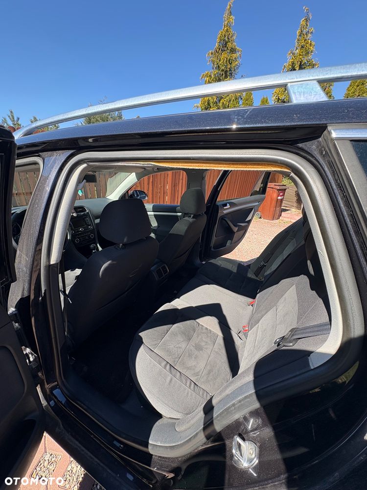 Volkswagen Golf 2.0 TDI Highline - 19