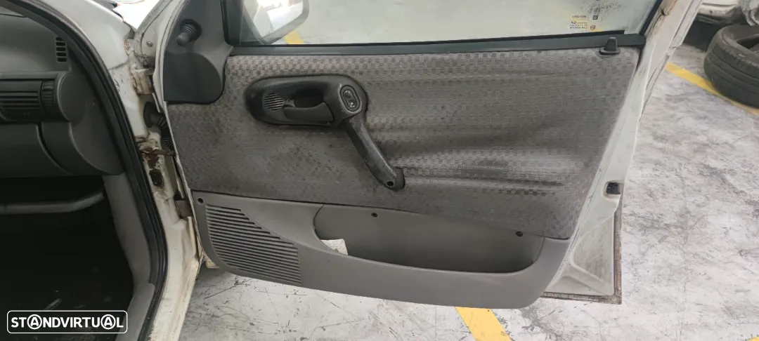OPEL CORSA B PARA PEÇAS - 14