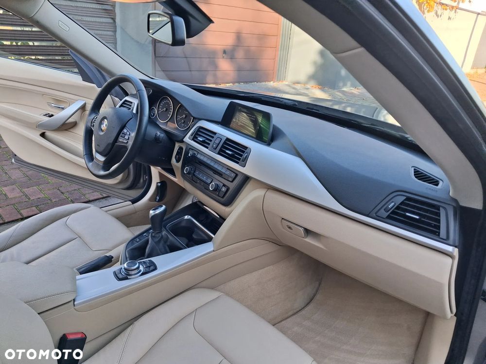 BMW 3GT 318d Luxury Line - 1