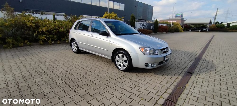 Kia Cerato 1.6 LX - 3