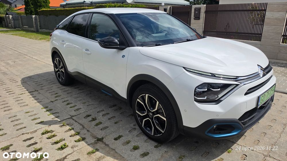 Citroën C4 EV136 50kWh Shine - 1