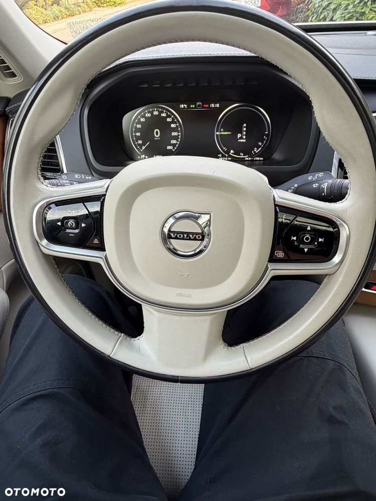 Volvo XC 90 - 14