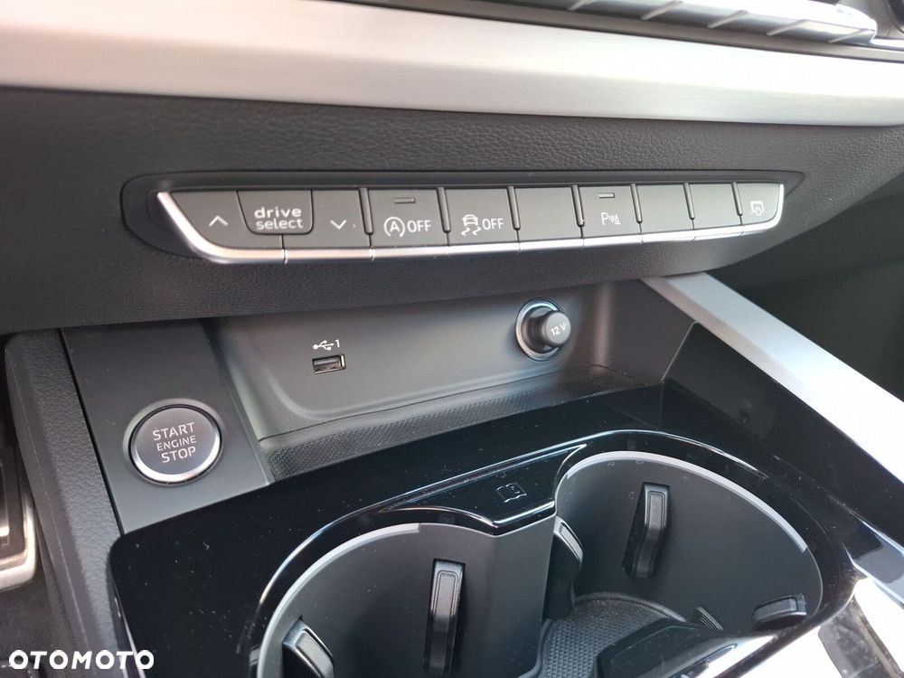 Audi A4 Avant - 33