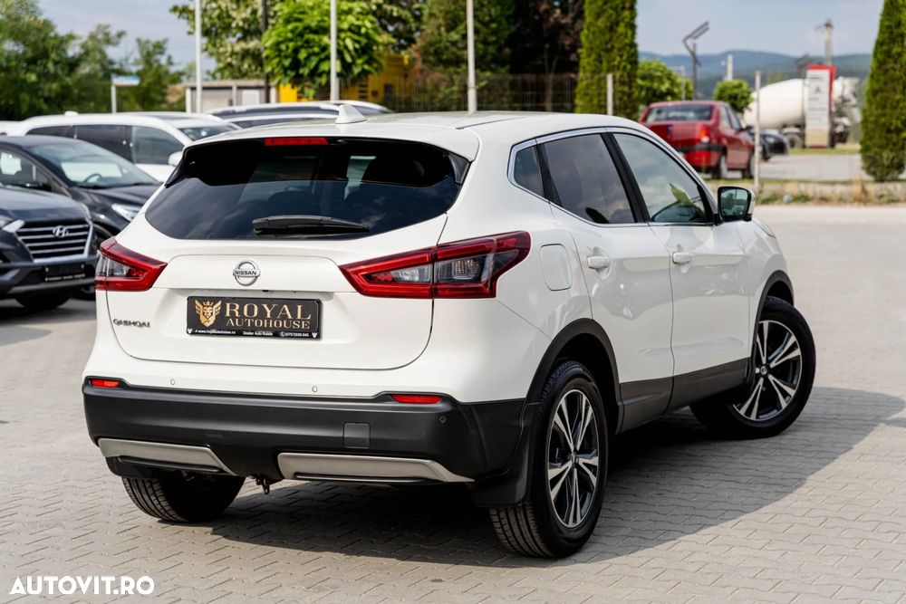 Nissan Qashqai 1.5 DCI Start/Stop Tekna - 4