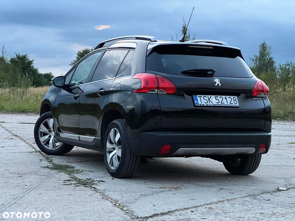 Peugeot 2008 PureTech 82 Allure - 4