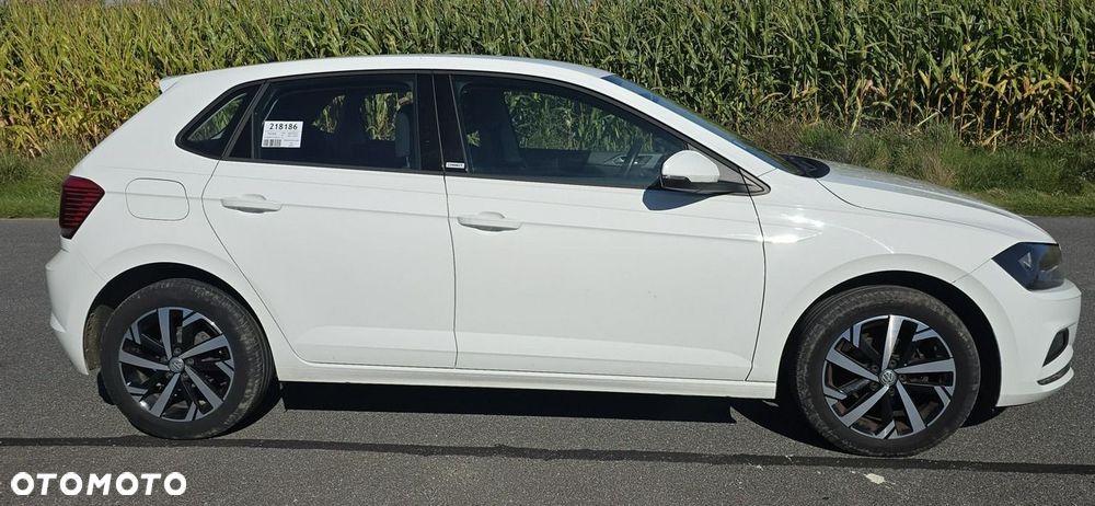 Volkswagen Polo - 16