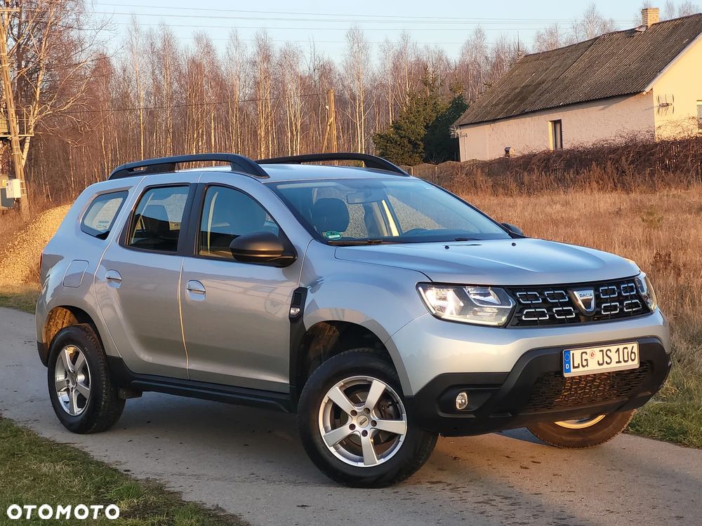 Dacia Duster 1.6 SCe Essential - 2
