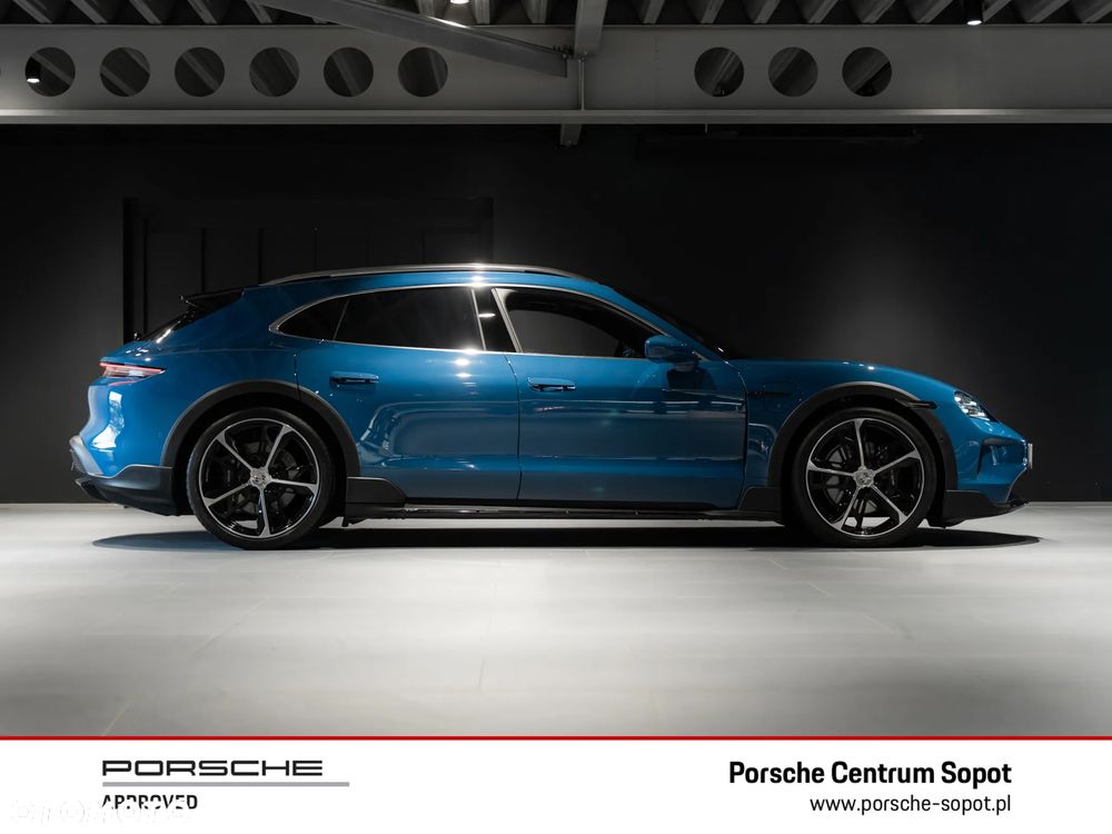 Porsche Taycan - 6