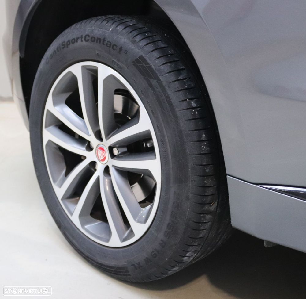 Jaguar F-Pace 2.0 i4D R-Sport Aut. - 41