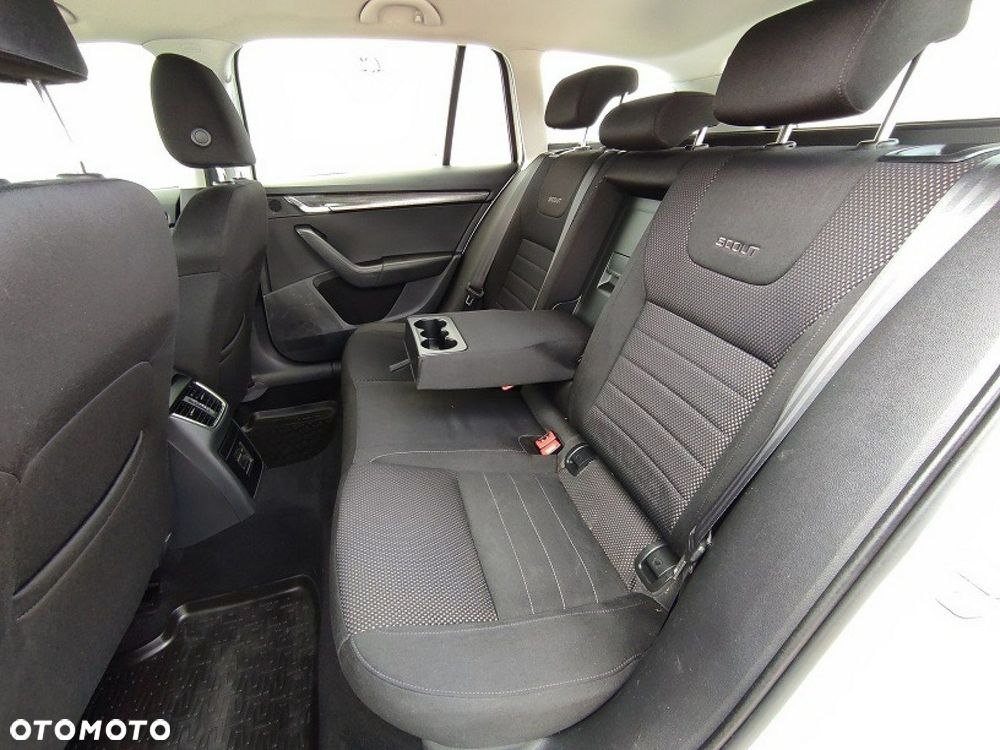 Skoda Octavia - 14