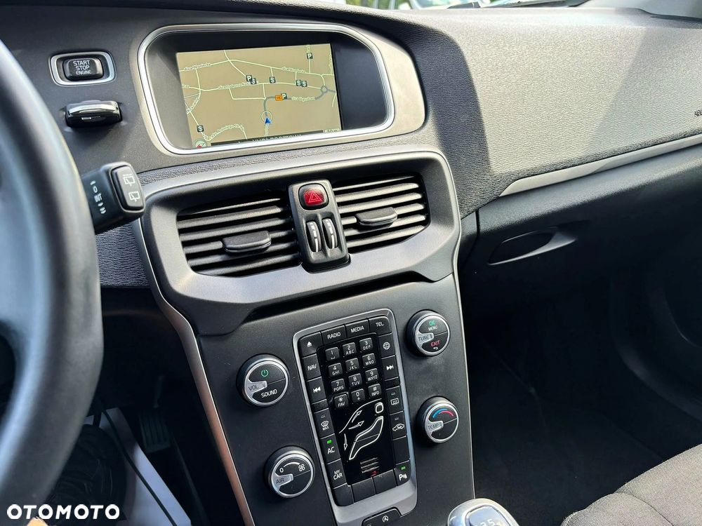 Volvo V40 D2 Drive-E Kinetic - 16