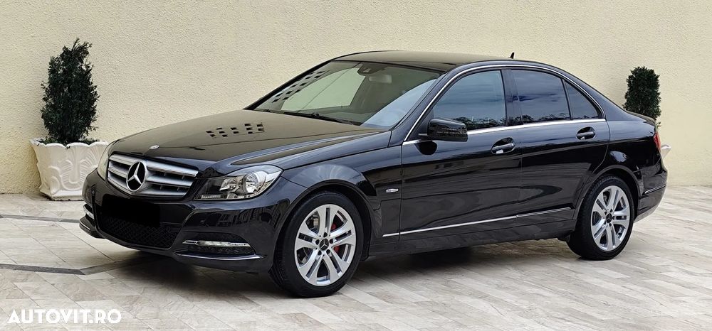 Mercedes-Benz C - 15