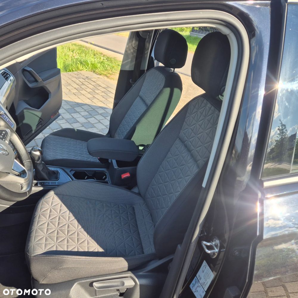 Volkswagen Tiguan 1.5 TSI EVO Trendline - 17