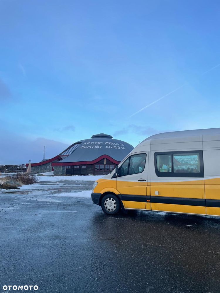 Mercedes-Benz Sprinter - 26