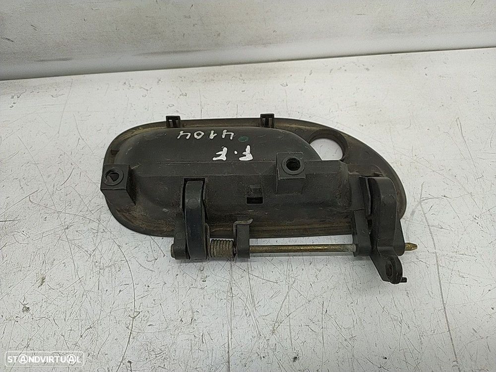 Puxador Frente Esquerdo Volvo V40 Combi (645) - 4