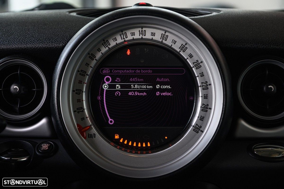 MINI 3 Portas Cooper D - 20