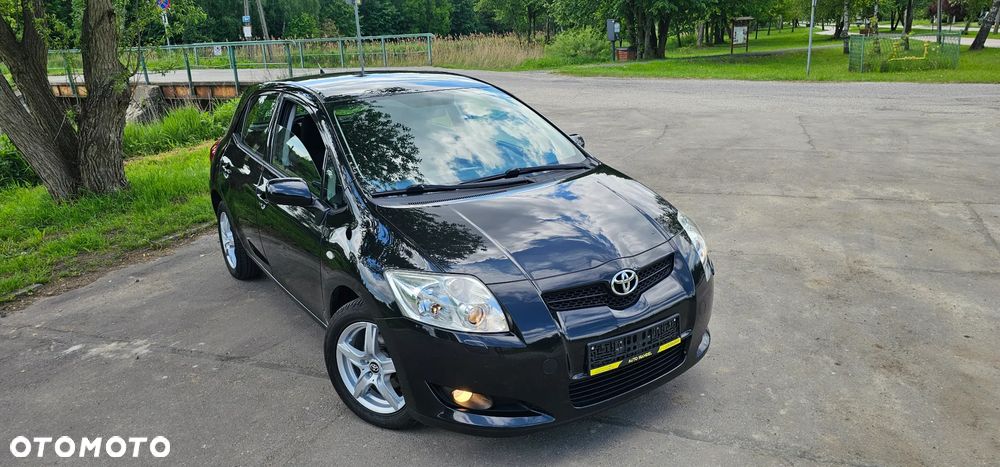 Toyota Auris 1.6 VVT-i Team - 10