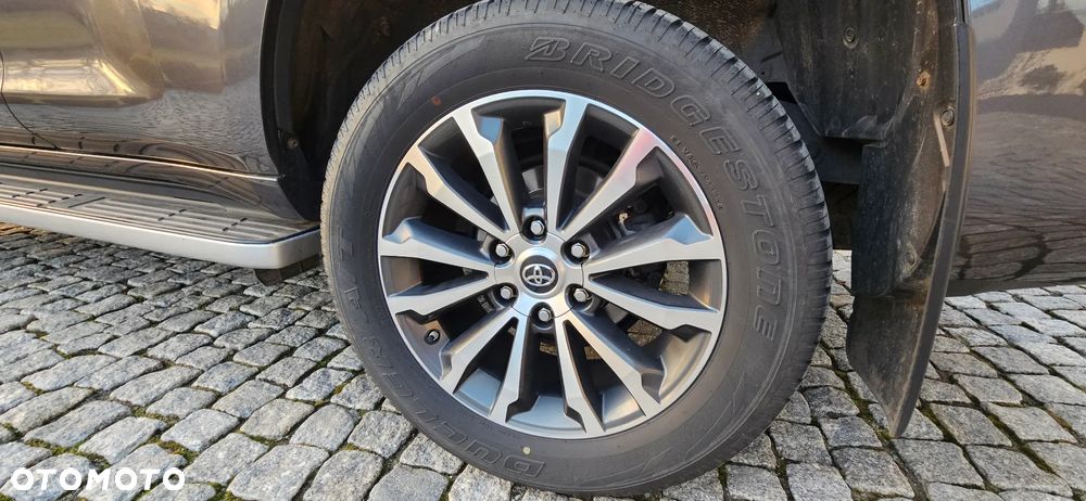 Toyota Land Cruiser LC 2.8 D-4D Invincible - 11