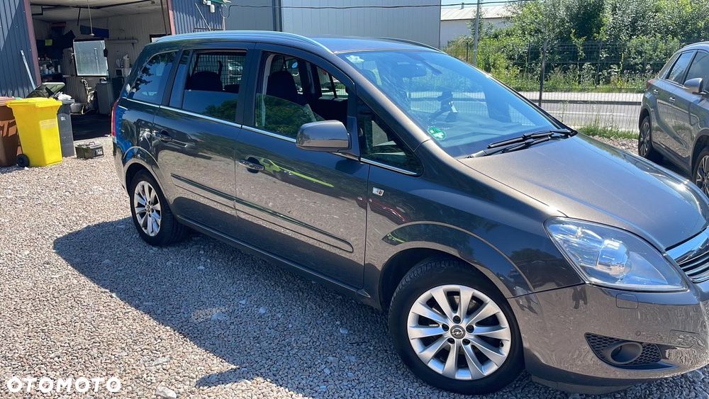 Opel Zafira 1.8 Family Plus - 4