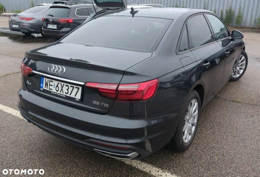Audi A4 Limousine - 3