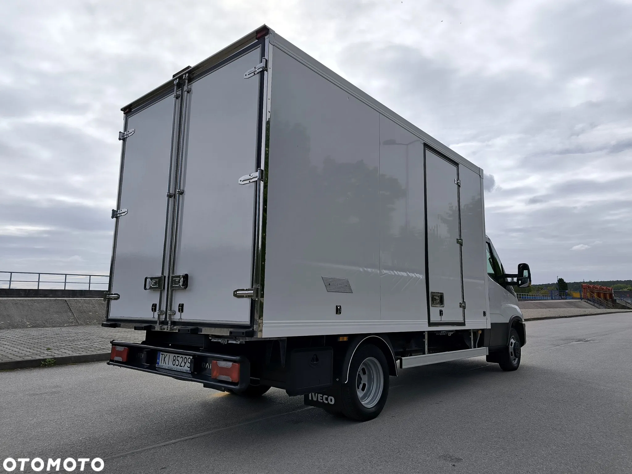 Iveco Daily - 16