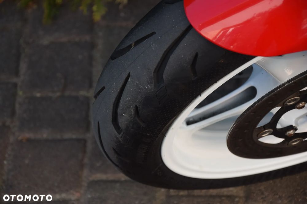 Yamaha R6 - 14