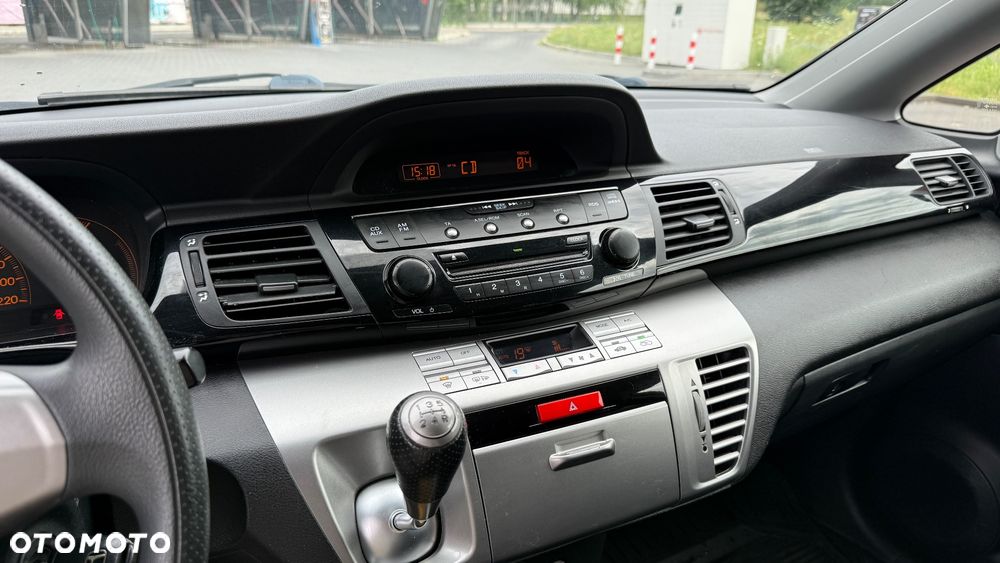 Honda FR-V 1.7 Comfort - 9