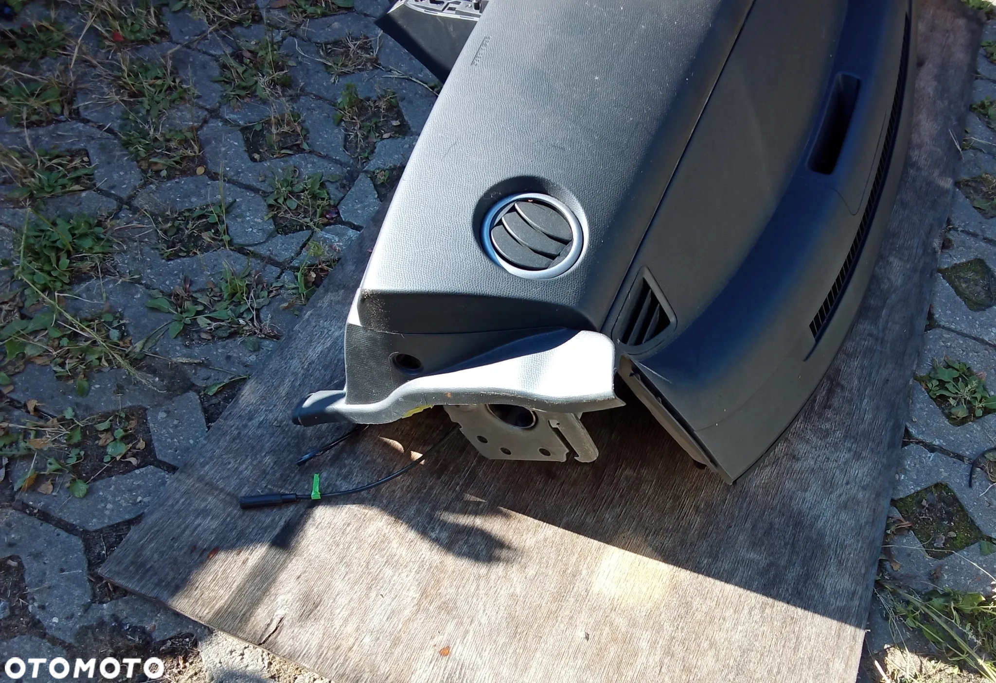 Deska rozdzielcza konsola Suzuki Swift IV MK6 - 3