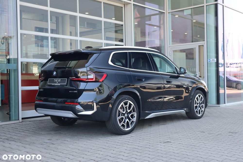 BMW iX1 eDrive20 66.5kWh xLine - 8