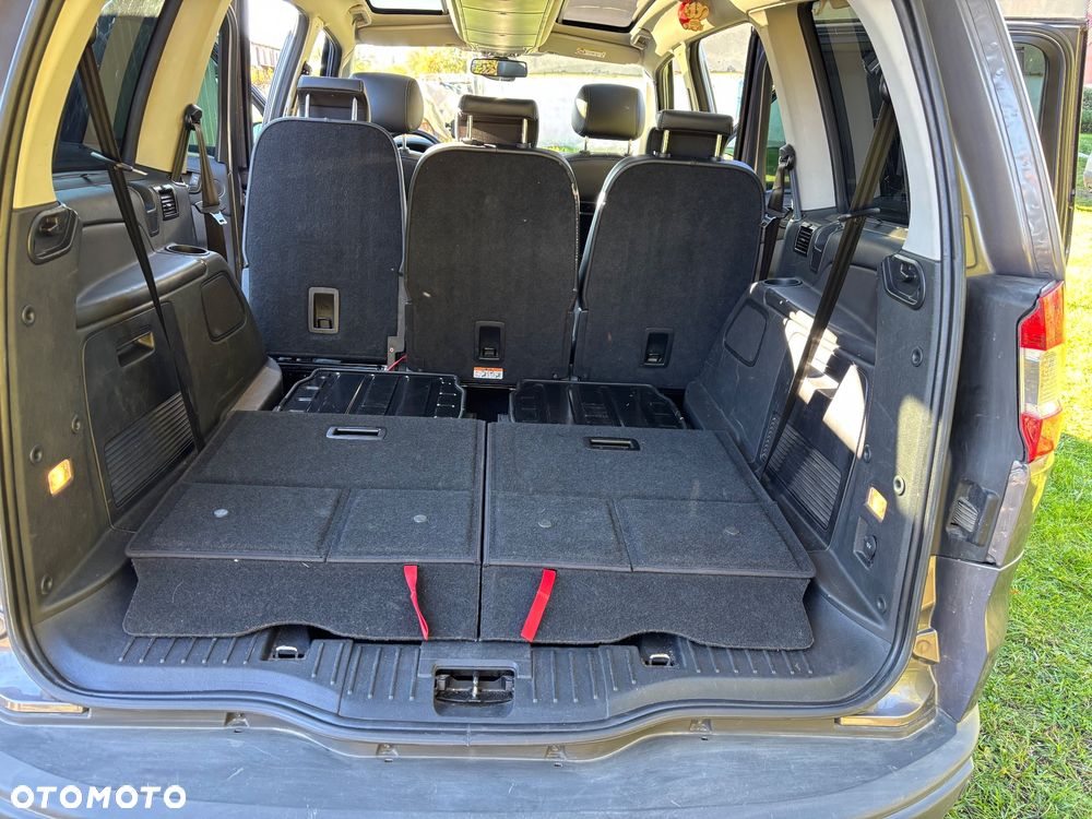Ford Galaxy - 13
