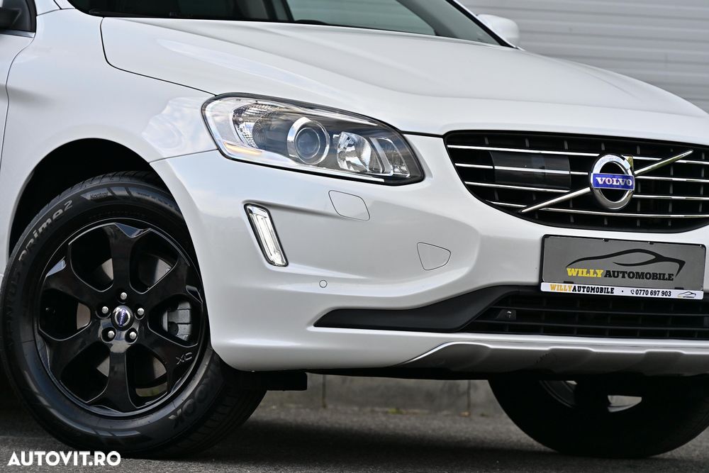 Volvo XC 60 D5 AWD Geartronic Summum - 40