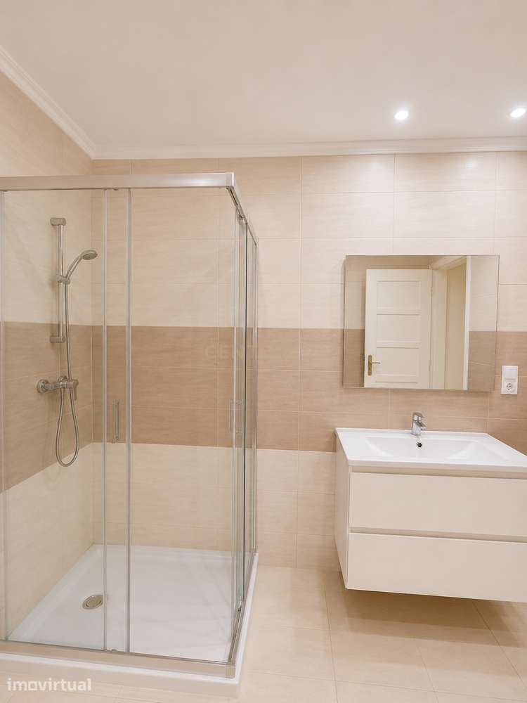 Apartamento T3 Rua Morais Soares Lisboa - Grande imagem: 5/26