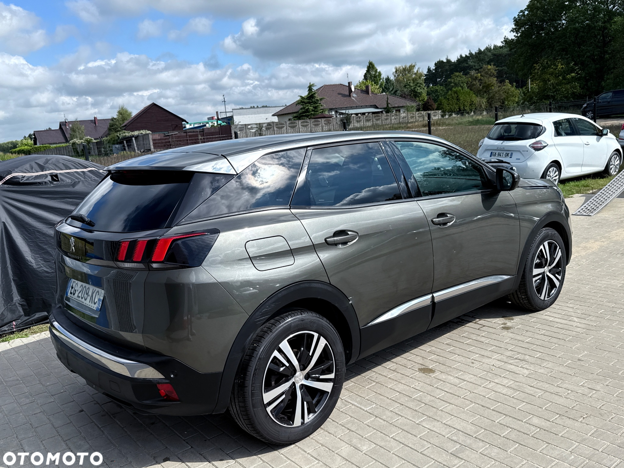Peugeot 3008 1.6 BlueHDi Allure S&S EAT6 - 14