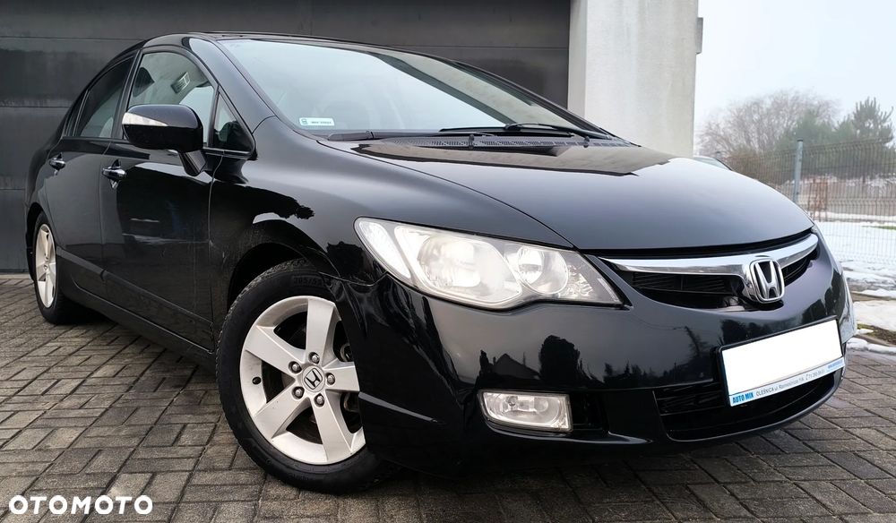 Honda Civic 1.8 Comfort - 1