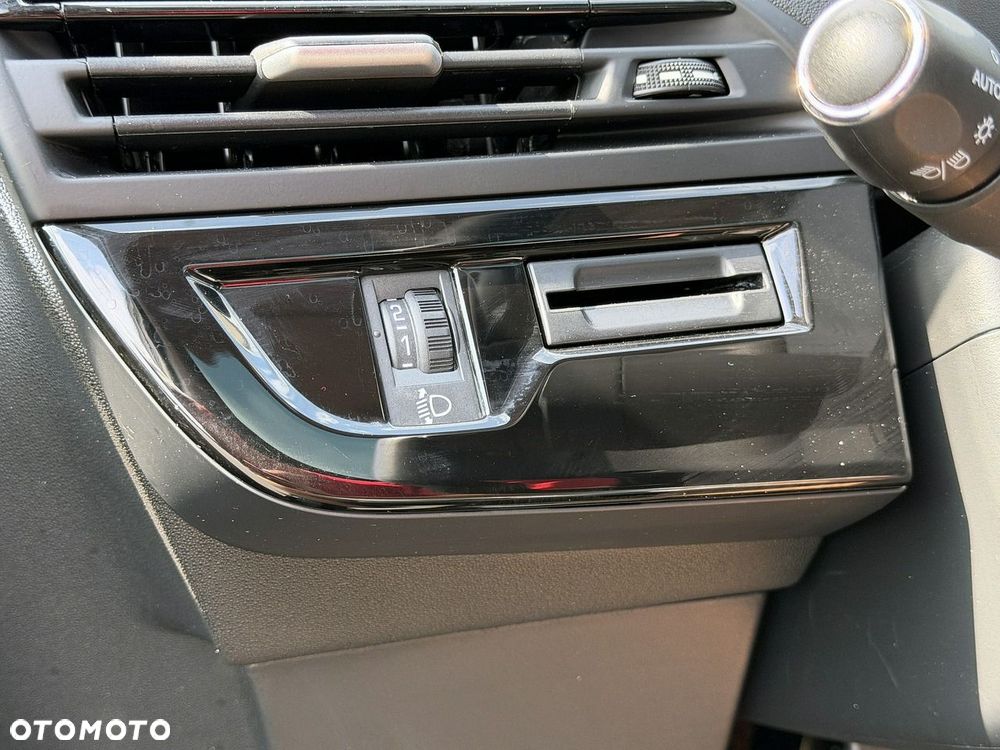 Citroën C4 SpaceTourer 1.5 BlueHDi Feel S&S - 18