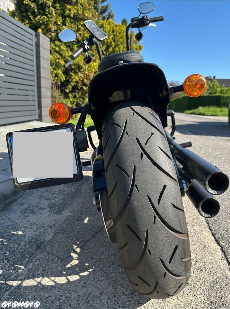 Harley-Davidson Dyna Street Bob - 3