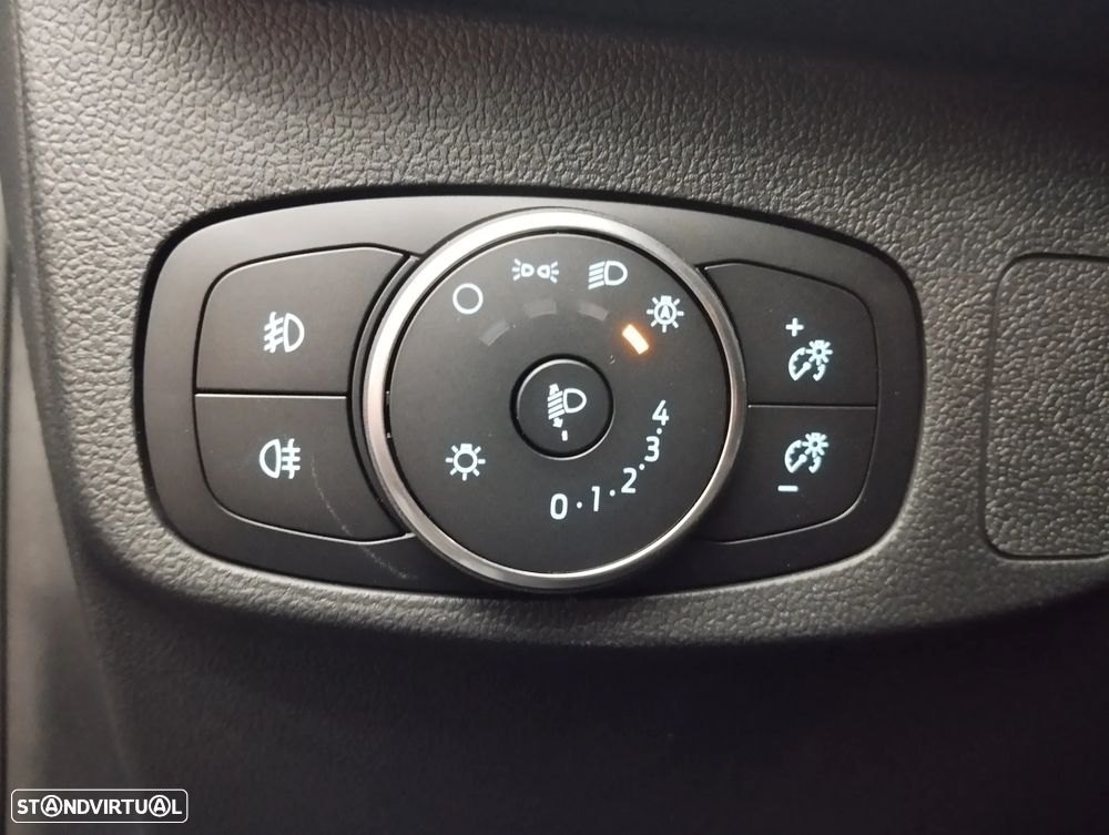 Ford Focus 1.0 EcoBoost MHEV ST-Line - 20