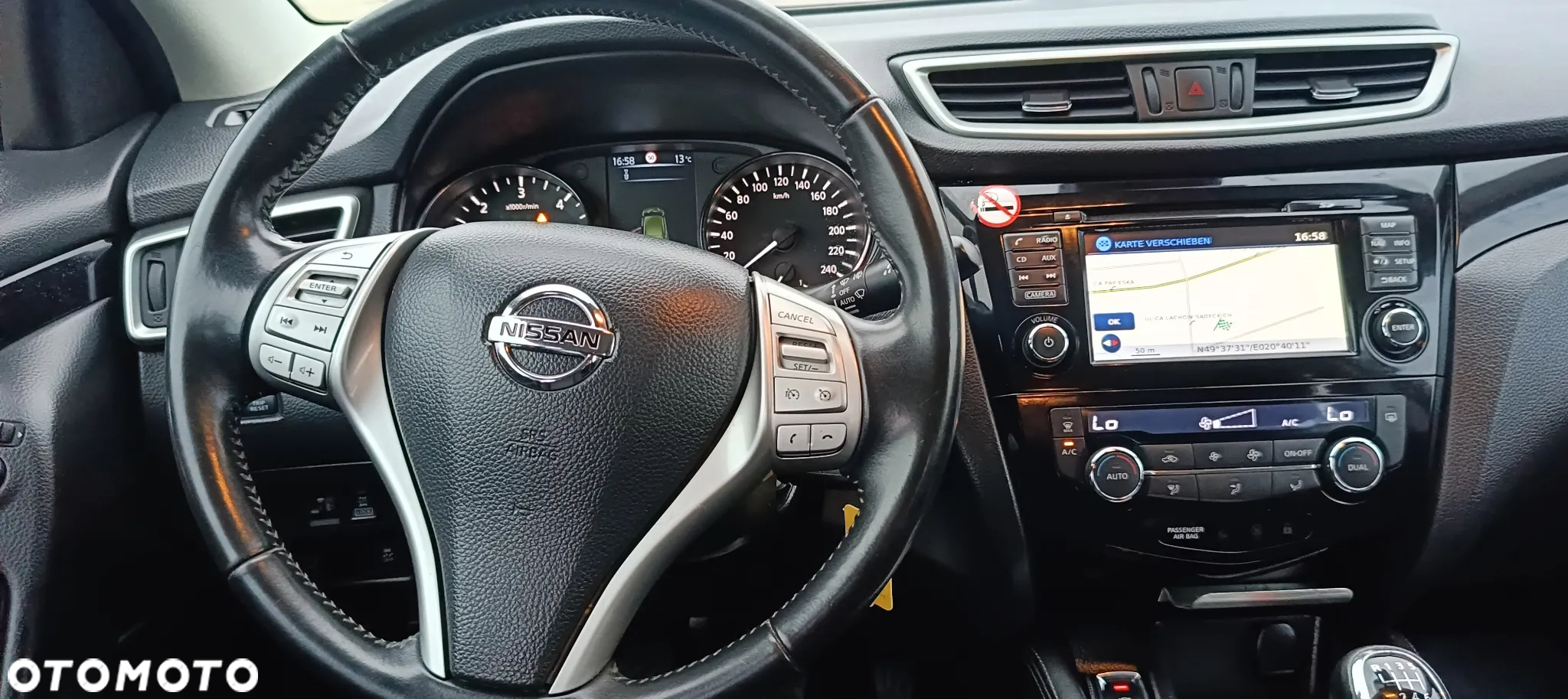 Nissan Qashqai 1.6 dCi ALL-MODE 4x4i PREMIER - 26