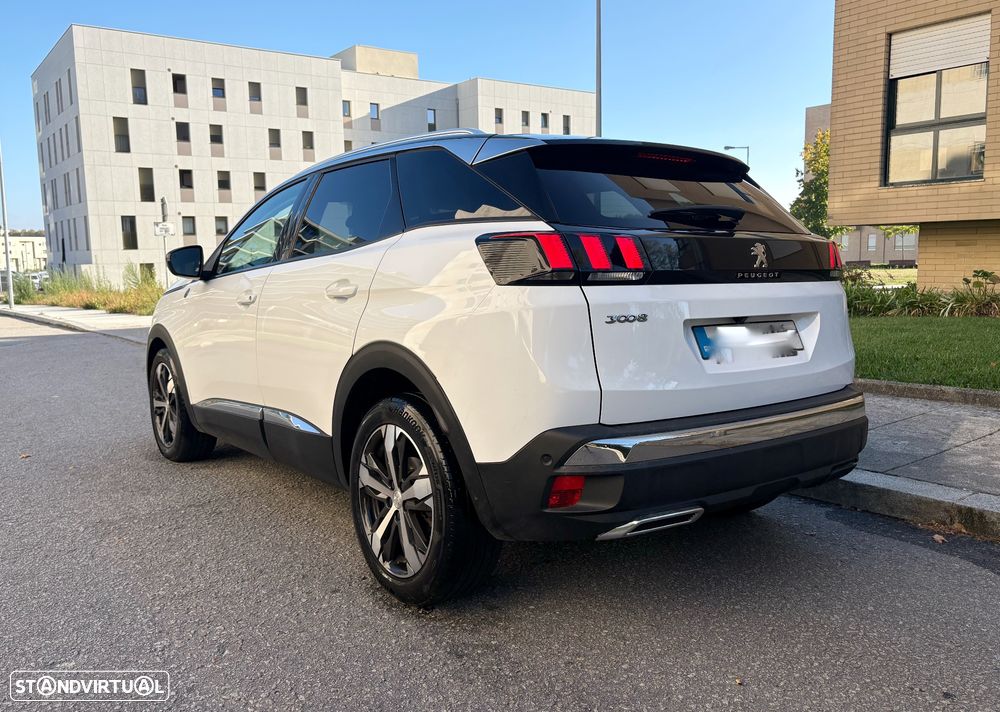 Peugeot 3008 1.6 BlueHDi Allure EAT6 J18 - 25