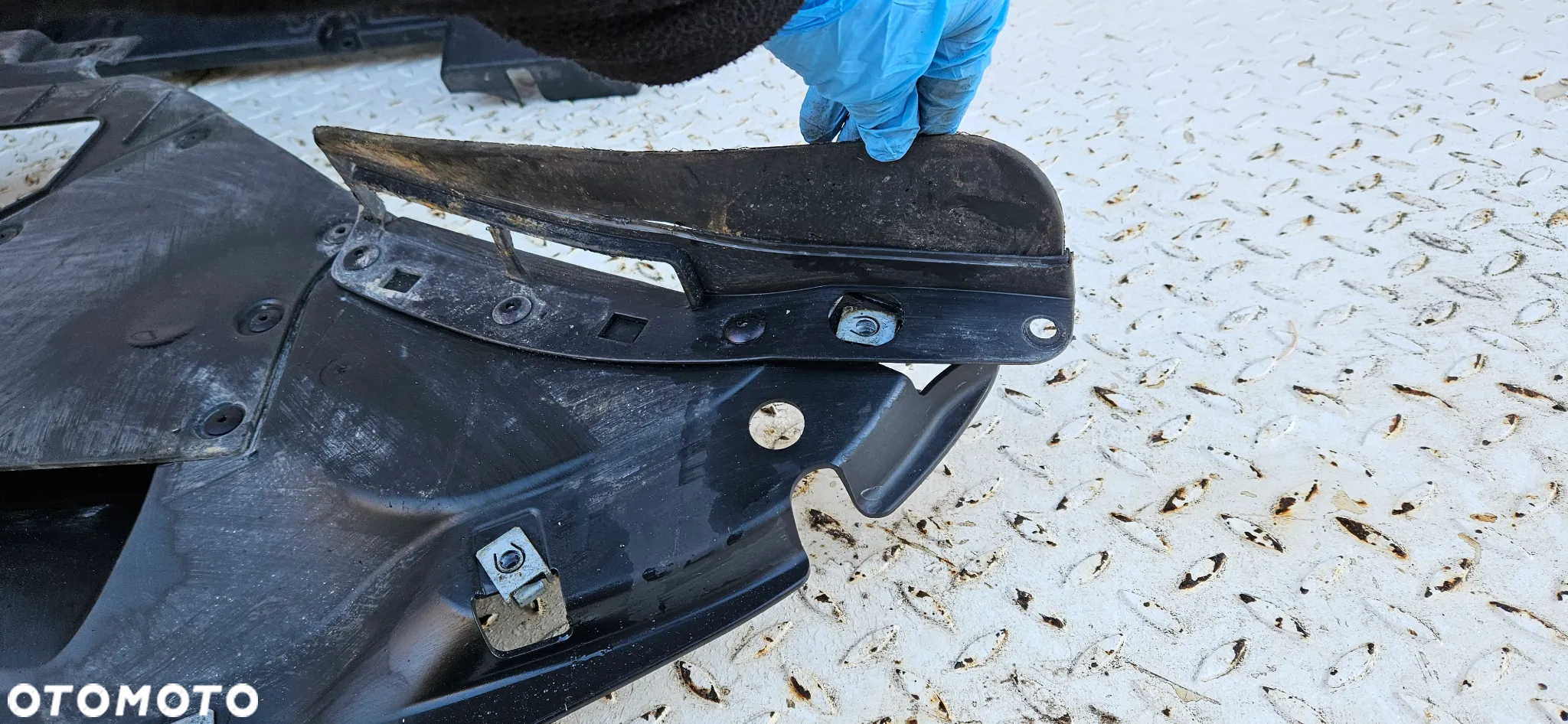 Dodge Durango III LIFT 2021-2025 RT GT Dolna osłona pod silnika Pokrywa dolna 68308842AE Dolot powietrza Kierownica powietrza - 12