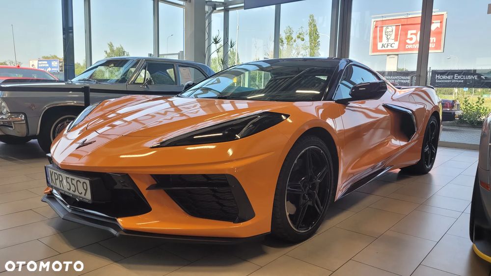 Chevrolet Corvette - 11