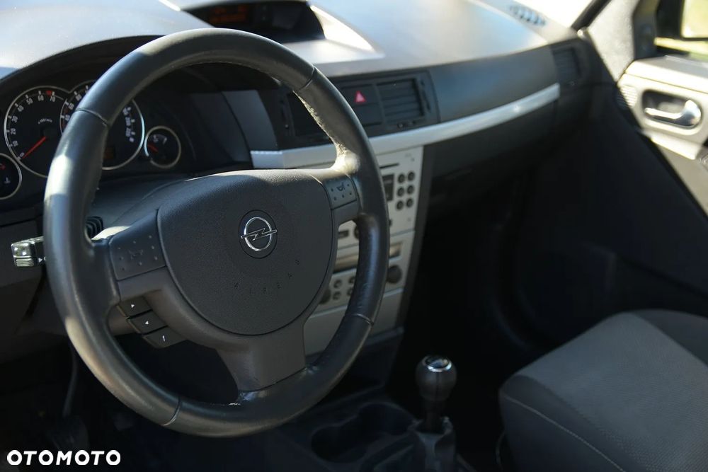 Opel Meriva - 22