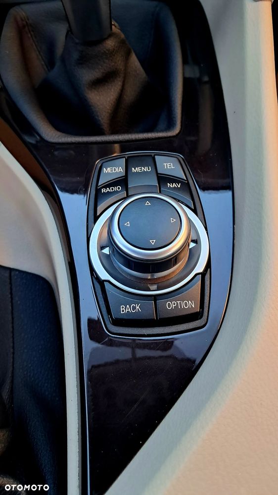 BMW X1 - 11