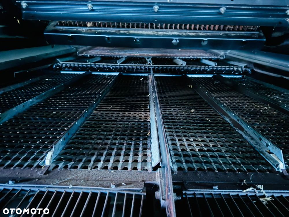 Case IH AFH 8010 - 16