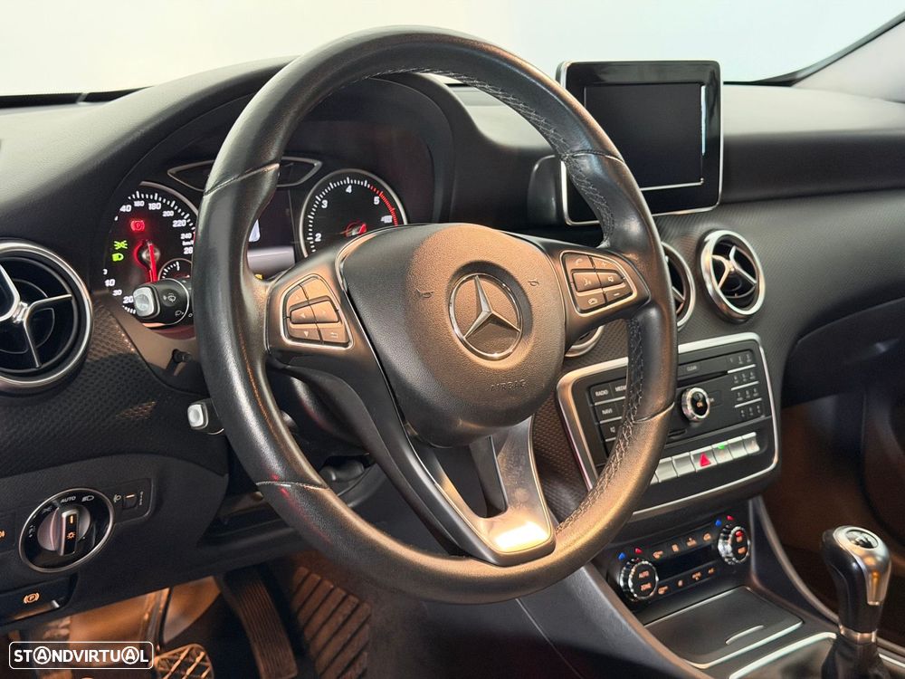 Mercedes-Benz A 180 d Style - 6