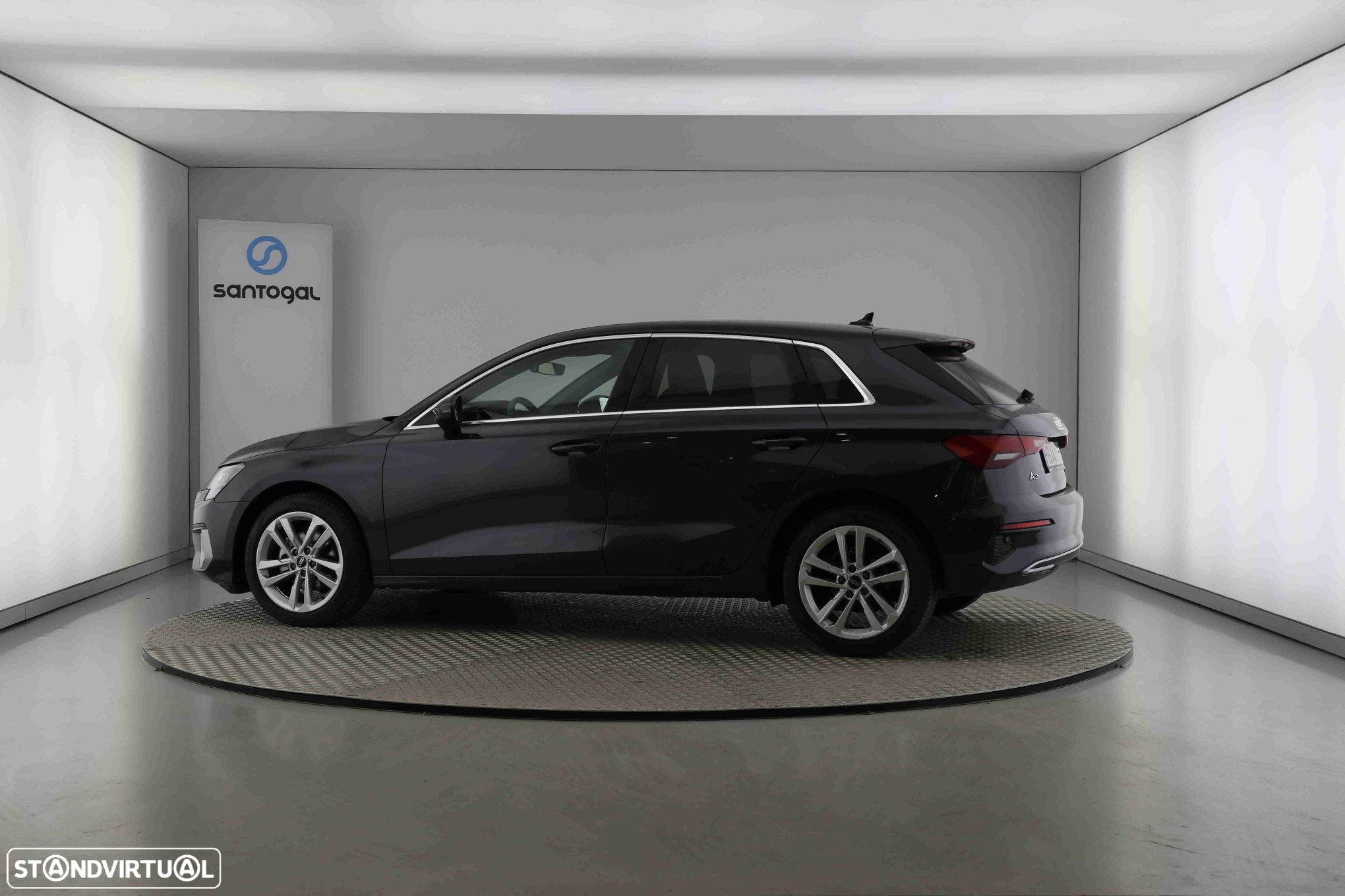 Audi A3 Sportback 30 TFSI Advanced S tronic - 4