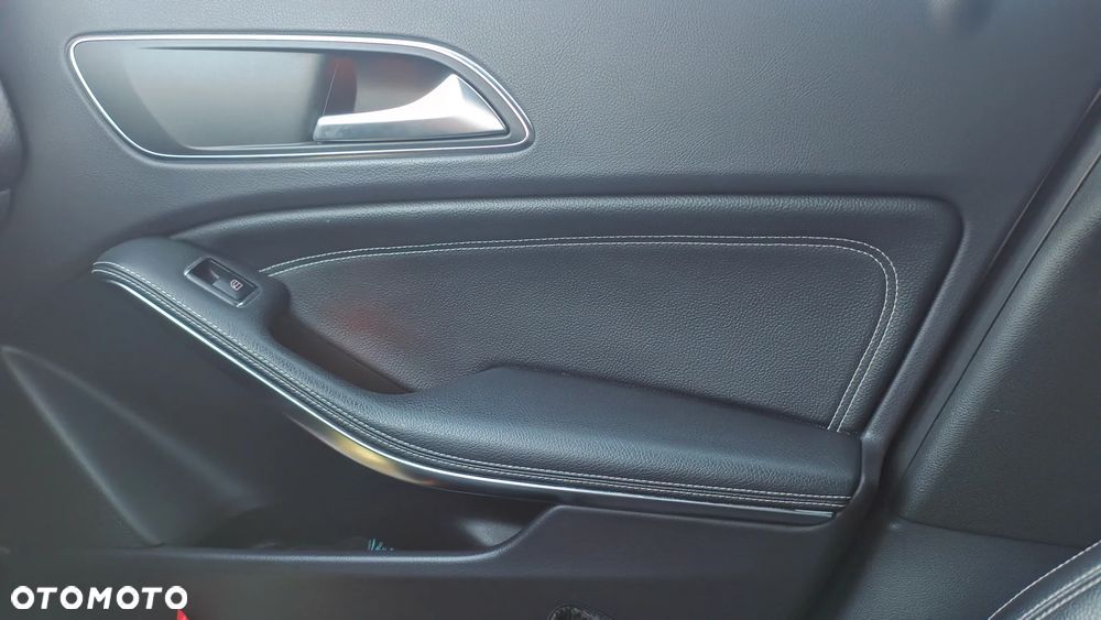 Mercedes-Benz Klasa A 180 CDI 7G-DCT Style - 24