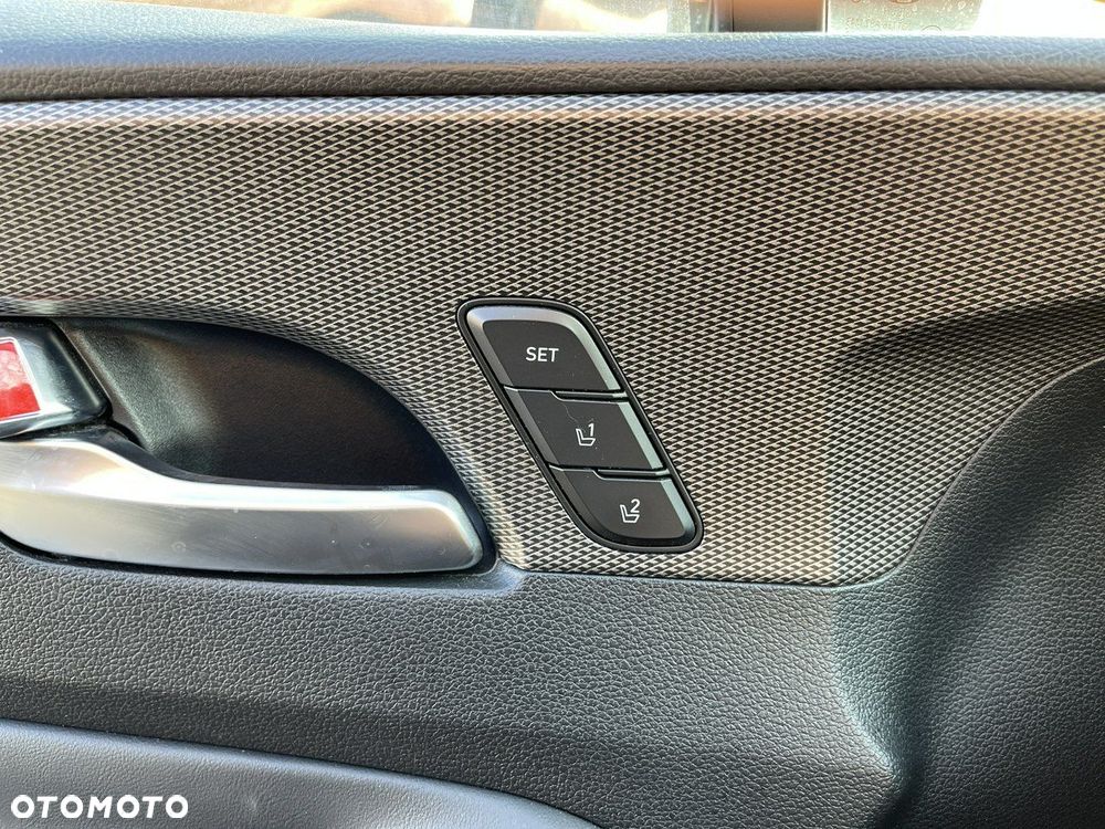 Hyundai Grand Santa Fe 2.2 CRDi Platinum 7os - 15