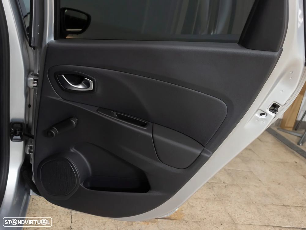 Renault Clio Sport Tourer 0.9 TCe Limited - 10