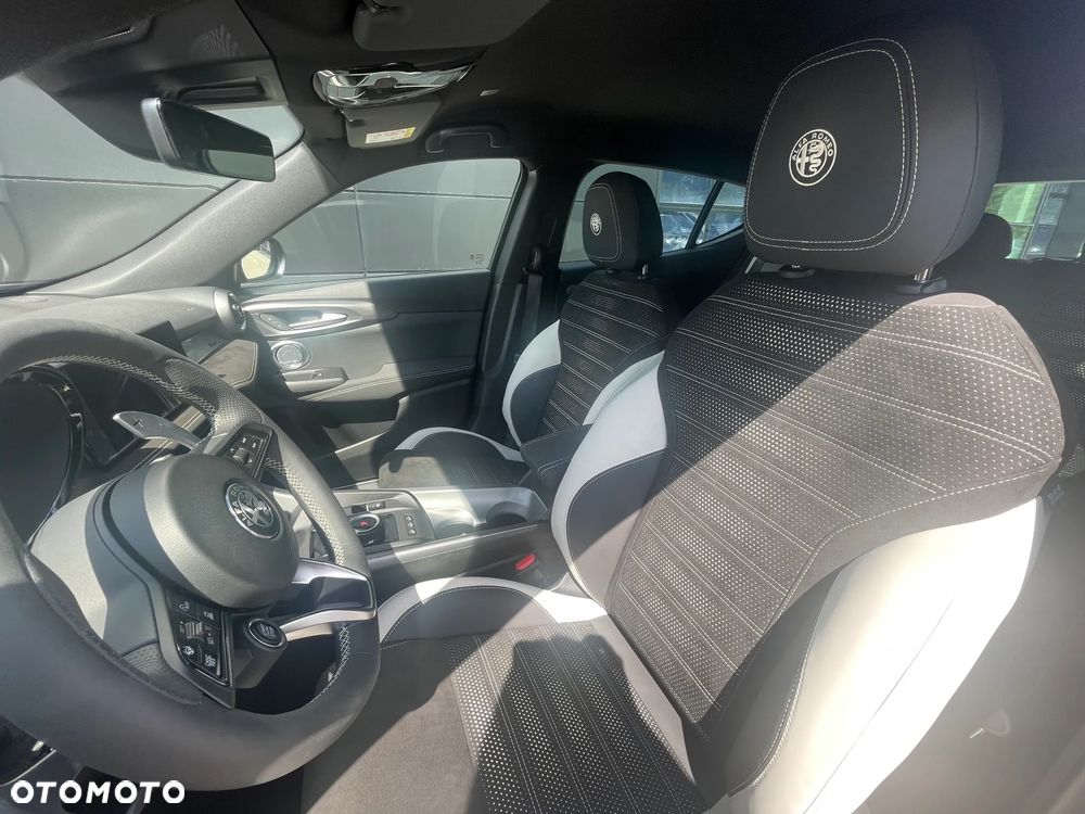 Alfa Romeo Tonale 1.6 JTD Sport Speciale DCT - 11